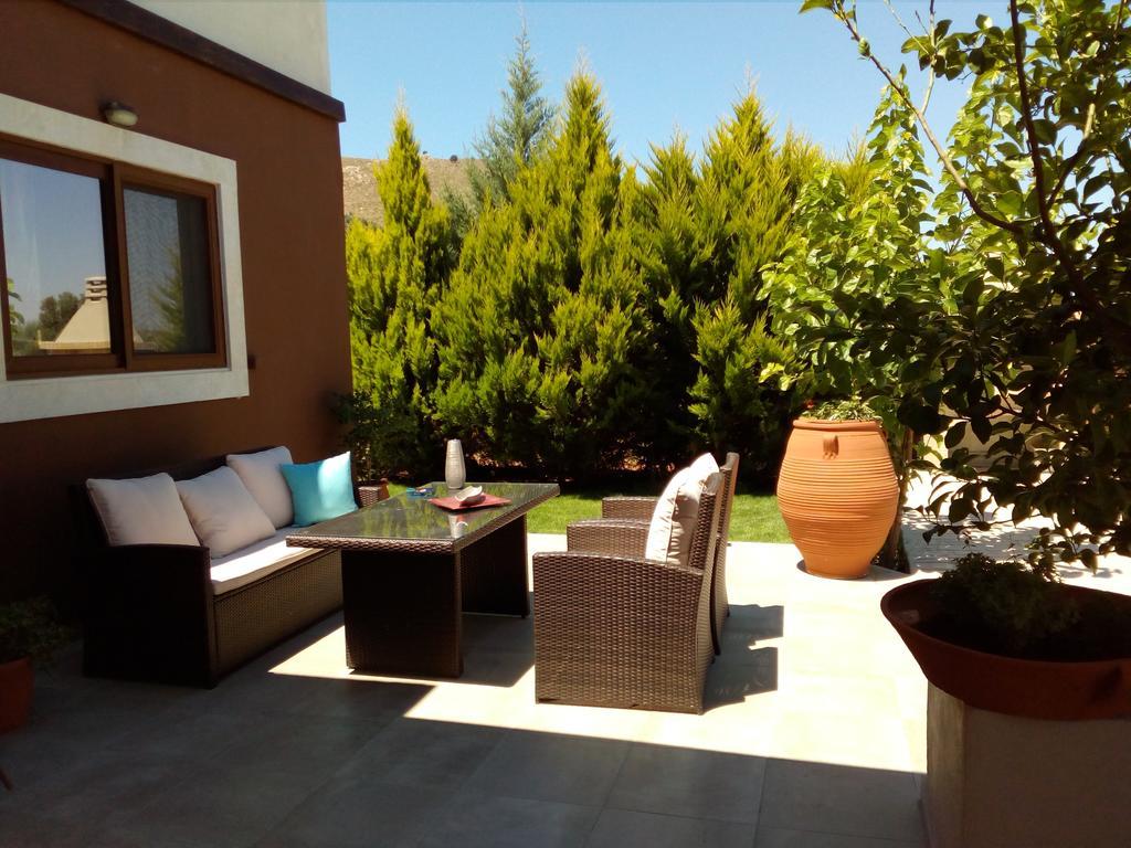 Гостьовий будинок House Veggera - Private Swimming Pool Pombia Екстер'єр фото