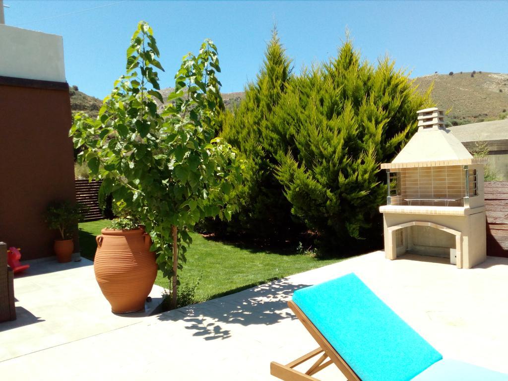 Гостьовий будинок House Veggera - Private Swimming Pool Pombia Екстер'єр фото