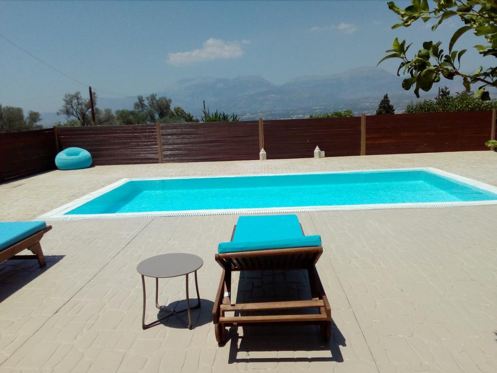 Гостьовий будинок House Veggera - Private Swimming Pool Pombia Екстер'єр фото