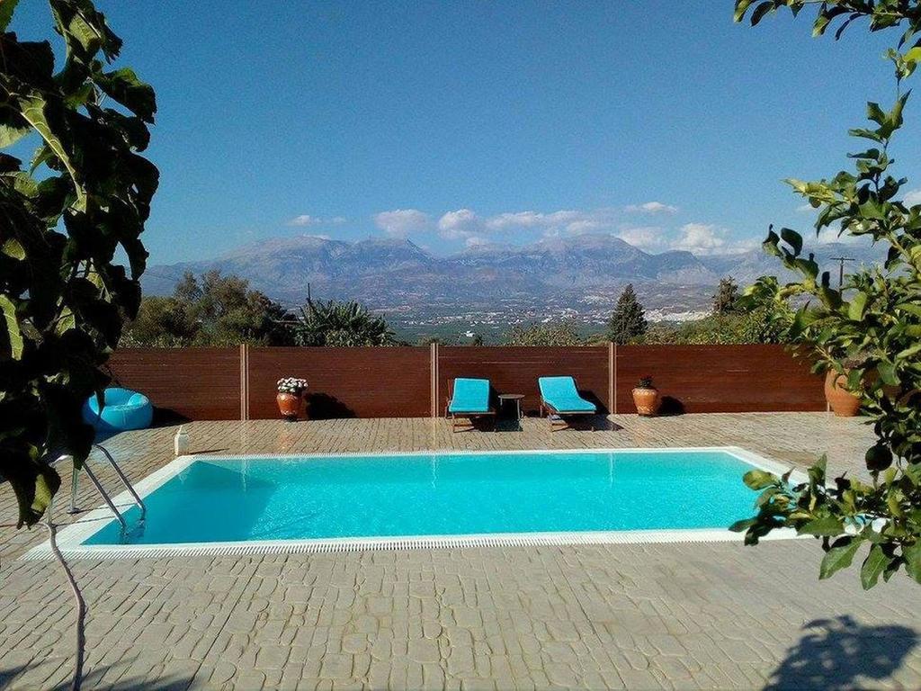 Гостьовий будинок House Veggera - Private Swimming Pool Pombia Екстер'єр фото