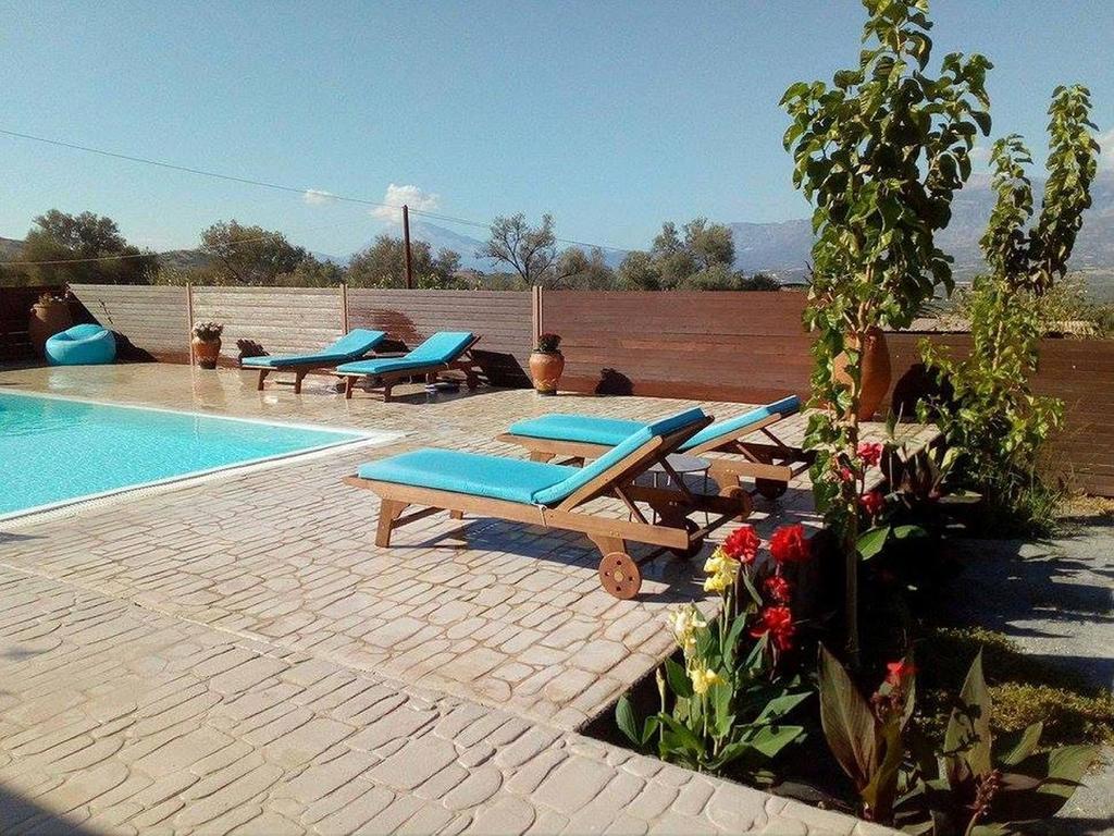 Гостьовий будинок House Veggera - Private Swimming Pool Pombia Екстер'єр фото